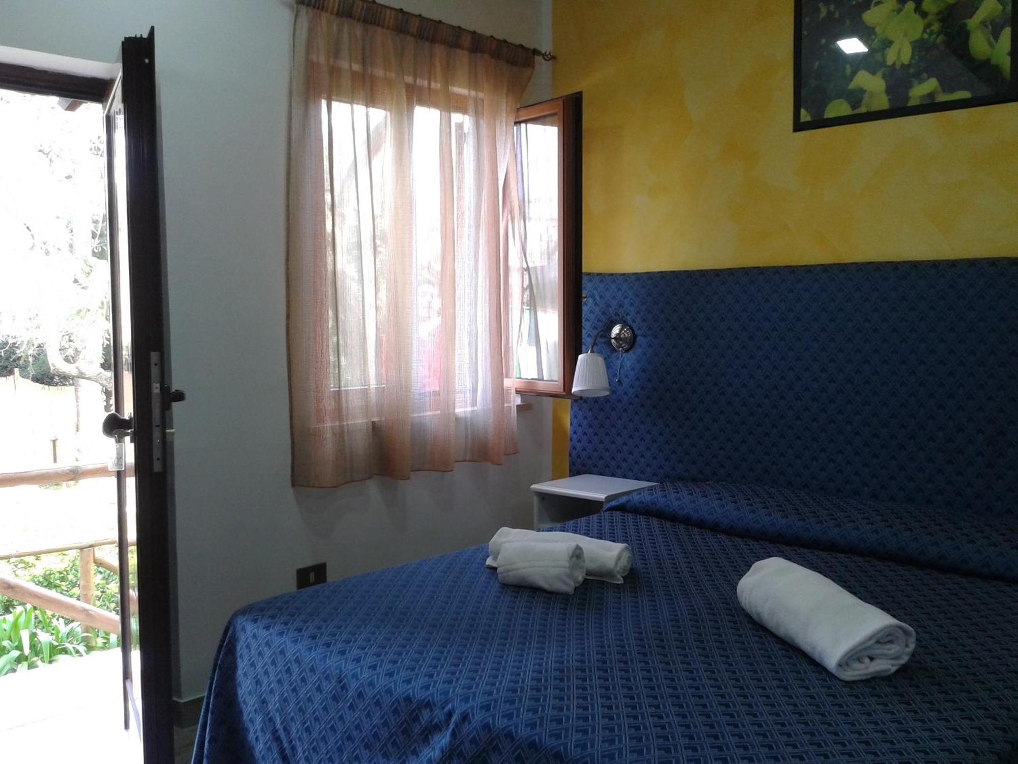 Relais Il Frantoio Aparthotel Маса Лубрензе Стая снимка