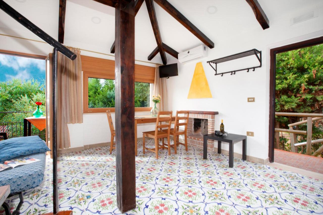 Relais Il Frantoio Aparthotel Маса Лубрензе Екстериор снимка